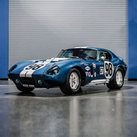 shelby cobra daytona coupe '64.